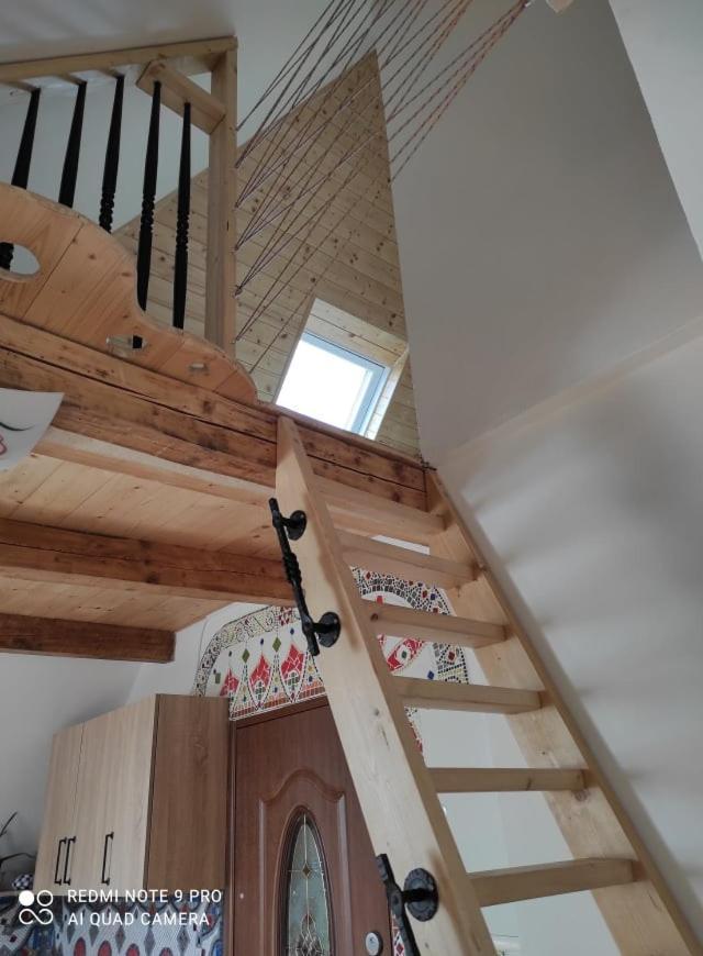 Art-House 4 Attic Apartment Дечин Экстерьер фото